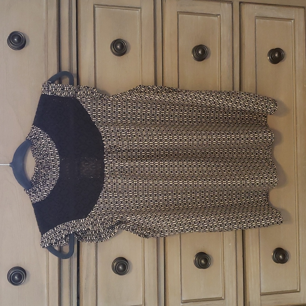 Black and white Peek-a-Boo Lace Neckline Blouse